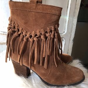 boots, fringe, brown